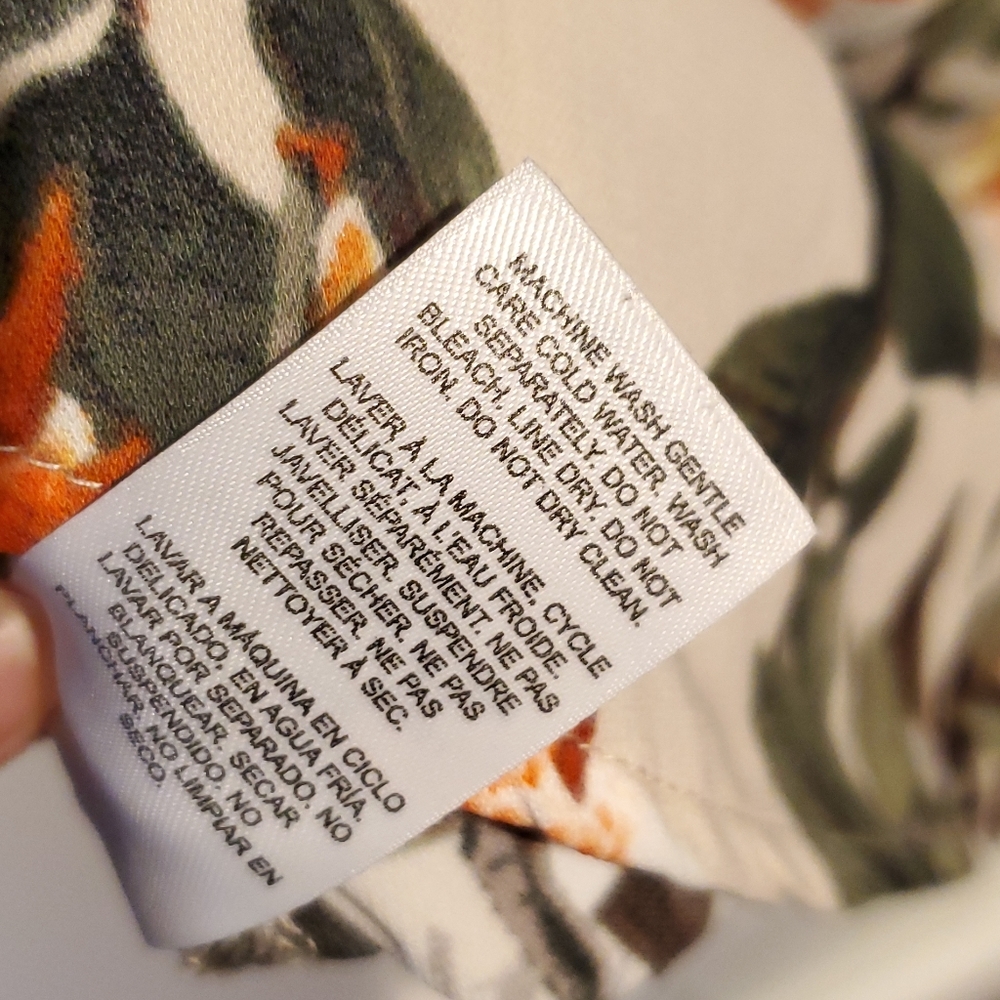 Short Tropical Patterned Casual Dress | Dynamite XS - Picture 9 of 10